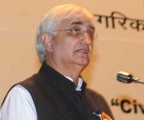 Khurshid flies to Saudi Arabia, will discuss Nitaqat