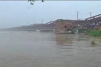 Delhi: Yamuna crosses danger mark, evacuation begins