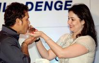Fans wish Sachin Tendulkar on his 18th wedding anniversary