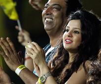 Exposed: Did Vindu pump in Big Bollywood stars` money for betting?